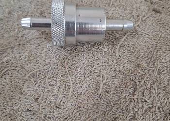 VW Garbus filtr paliwa metalowy.