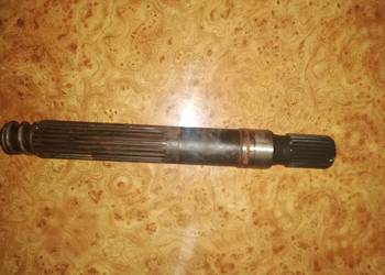 Wałek wejściowy Massey Ferguson 8210, 8220, 8240, 8250, 8260