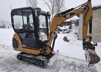 Mini koparka Caterpillar

301.6