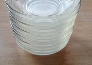 sprzedam zestaw szklanych podstawek PRL