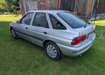 Ford Escort 1.6 LPG (Bez Wkładu) Nowe opony.