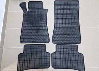 Mercedes 203 Dywaniki gumowe