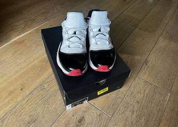 Buty Nike Air Jordan 11 Concord – czarno-biało-czerwone