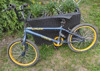 Sprzedam używany rower typu bmx na kołach 20 cali