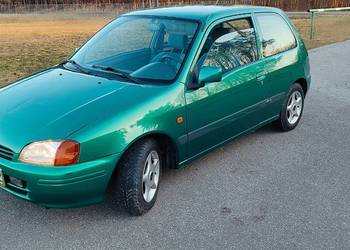 Toyota starlet