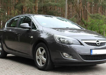 Opel Astra J 2011 2.0 CDTI Disel 165 KM