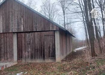 Duża działka z budynkiem gospodarczym – 80 arów, Sędziszowa 1164S/2026