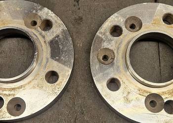 Dystanse 5x114.3 20mm 2 sztuki 66.6
