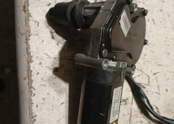 Silniczek wycieraczki przedniej microcar mgo m go