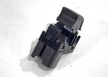 PRZEŁĄCZNIK SZYB MITSUBISHI MIRAGE / SPACE STAR 8608A320 Hatchback