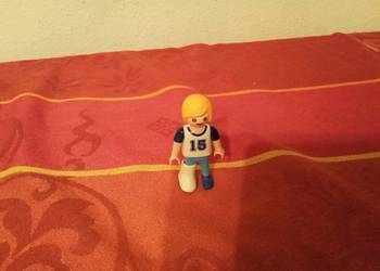 Chłopiec playmobile z gipsem nr 15