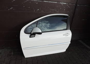 DRZWI LEWY PRZÓD PEUGEOT 207 FL 3D KOLOR EWPA