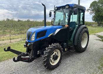 Ciągnik sadowniczy New Holland T4030