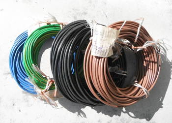 Przewód LgY 1 x 2,5 mm2 750V różne kolory nie Chiński.