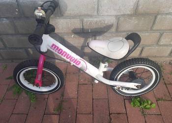 Rowerek biegowy dla dziewczynki