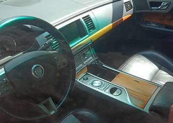 Jaguar XF x250