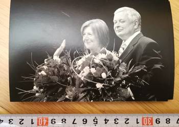 87. OBRAZKI PROPAGANDOWE Z PARĄ PREZYDENCKĄ KACZYŃSCY!