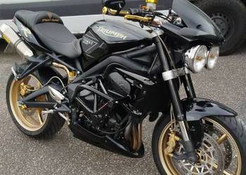 Triumph street triple  675R