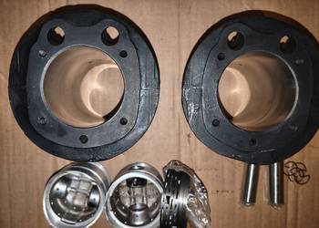 Cylindry po szlifie z nowymi tłokami Ural M61 M62 M63 M66 M67