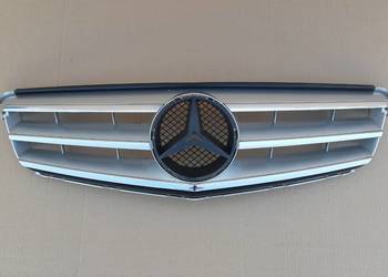 C-KLASA W204 LIFT GRILL ATRAPA CHŁODNICY CHROM A2048800023