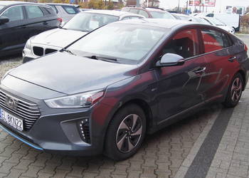 Hybryda Salon meły przebieg 69 tyś km