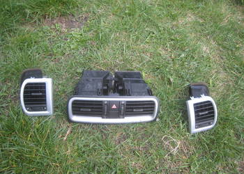 Kratka nawiewu środkowa boczna Skoda Fabia II Roomster Praktik 07-