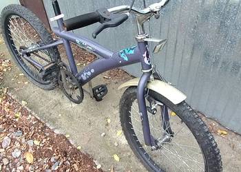 Rower  1 sztuka  koło 20