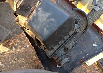 Obudowa filtra powierza audi 80 b4 2.0 abk