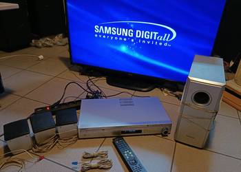 SAMSUNG DVD HOME CINEMA SYSTEM HT - Q9