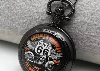 Nowy zegarek kieszonkowy z wizerunkiem motoru