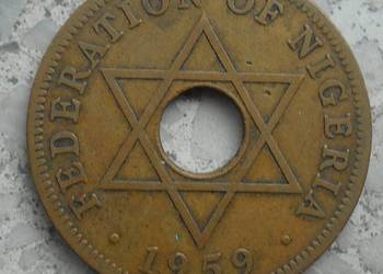 NIGERIA-ONE PENNY-1959 r (Z OTWOREM)