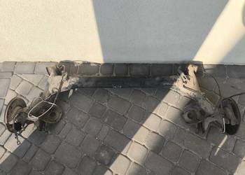 Oś belka tył seat Ibiza 6j, polo 6r tarcze