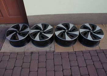 Alumniniowe 6Jx15 cali 5x114,3 ET-46 Hyundai i30 iX20 Ioniq jak Nowe Alumniniowe 6Jx15 cali 5x114,3 ET-46 Hyundai i30 iX20 Ioniq jak Nowe