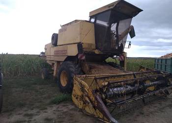 New Holland 8060