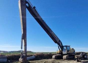 . ? Volvo EC360 long reach 22m – potężna maszyna do stawów i wyburzeń
