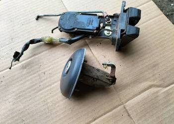 OPEL AGILA A ZAMEK WKŁADKA TYLNEJ KLAPY BAGAŻNIKA