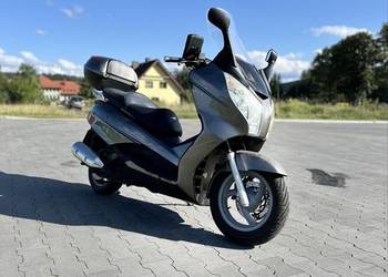 Honda FES S-Wing 125