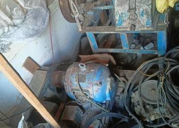 Śrutownik do zboża wraz z silnikiem na wózku 5,5 kW komplet