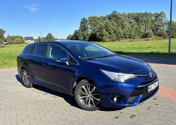 Toyota Avensis 1.8 Benzyna