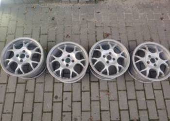 Alufelgi Borbet BS 15" 4x100 7J ET35 KBA 44215 Kultowe z RantemFelgi alumin