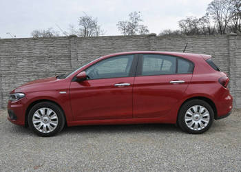 Fiat Tipo 1.4 95KM hatchback LED Navi Kamera Czujniki Nowy Rozrząd Nowe Op…