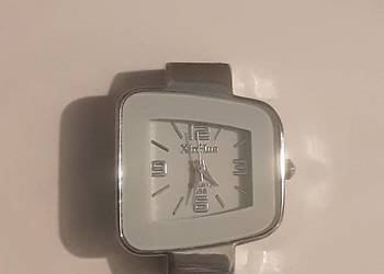 ZEGAREK KWARCOWY  XINHUA