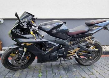 Yamaha R1 rn09 2002