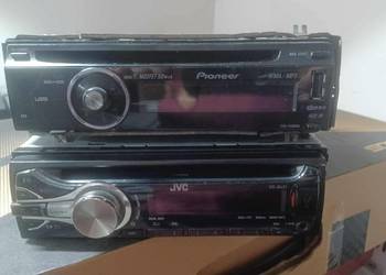 Sprzedam dwa radia samochodowe marki pionier i JVC
