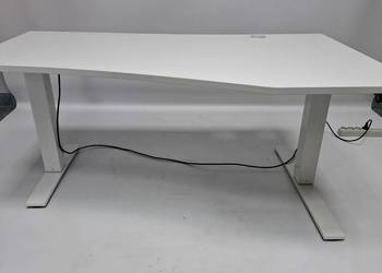 Biurko Kinnarps 160x80x60 z elektryczną regulacją wysokości