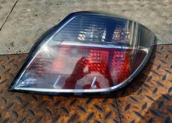 Astra III H GT3 3D Lampa prawy tyl tylna prawa Oryginal