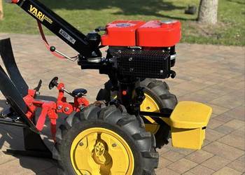 Mikro ciągnik traktor Vari System Terra glebogryzarka pług