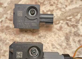 Czujnik uderzenia uderzeniowy Opel Astra J IV 13502577 Airbag