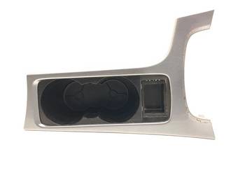 UCHWYT NA NAPOJE FORD MONDEO MK4 BS71-A045H20 07-15 Kombi KUBKI