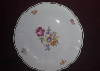 Patera, sygnowana, z różą.